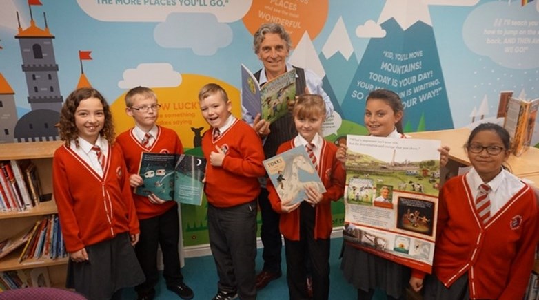 Author visits Diamond Hall